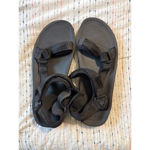 Men’s Teva Hurricane Sandals Black Size 12